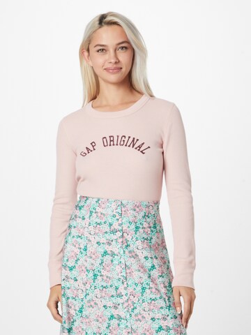 GAP Shirt in Roze: voorkant