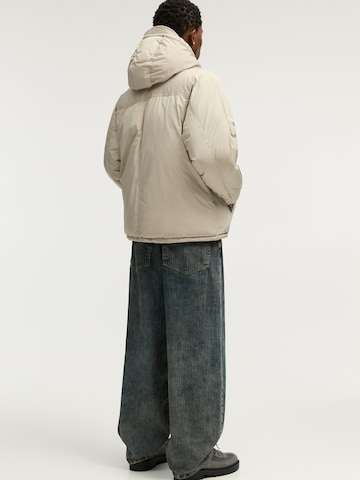 Veste d’hiver Pull&Bear en beige