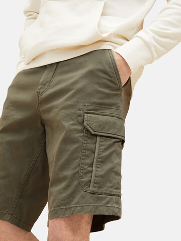 Regular Pantalon cargo TOM TAILOR en vert