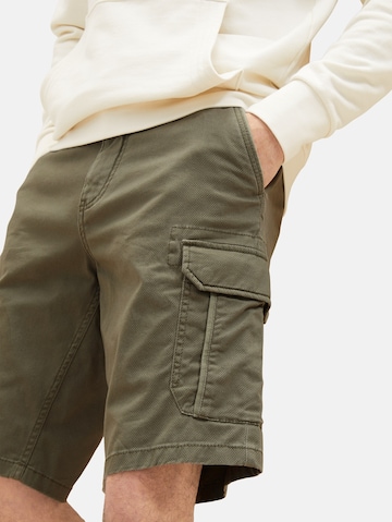 Regular Pantaloni cu buzunare de la TOM TAILOR pe verde