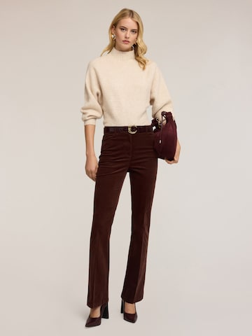 Pull-over MOTIVI en beige : devant