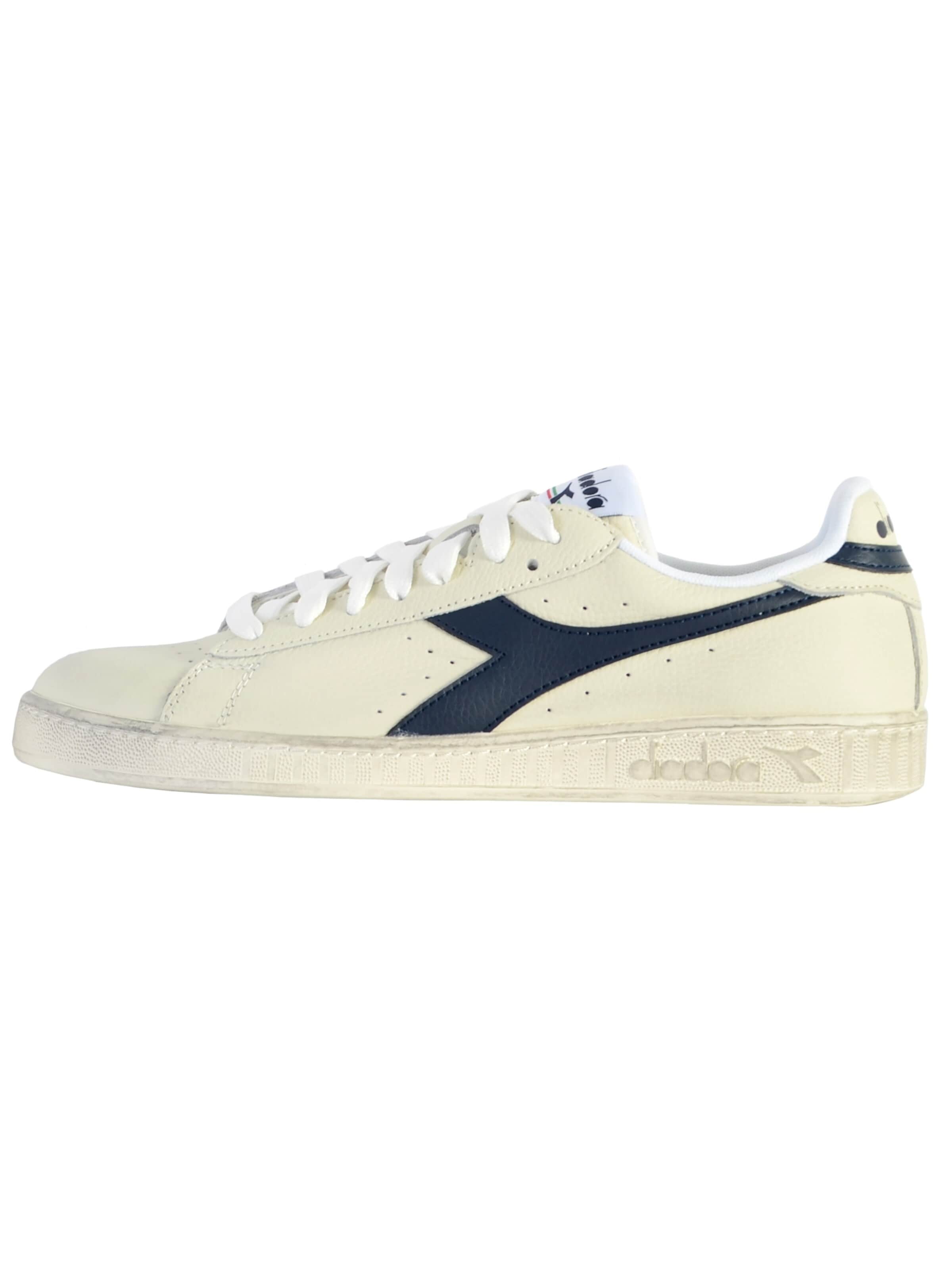 Diadora - Calzado deportivo con cordones en blanco: frente