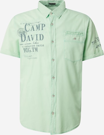CAMP DAVID Slim Fit Paita värissä vihreä: etupuoli