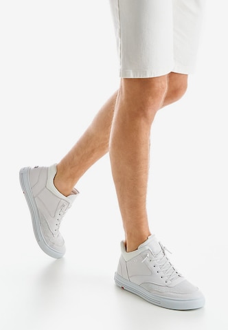 LLOYD Sneakers hoog 'ENZO' in Wit: voorkant