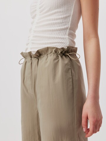 Wide leg Pantaloni 'Adlin' di LeGer by Lena Gercke in verde