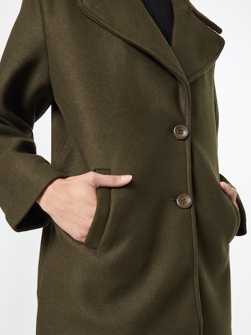 Trendyol Prechodný kabát - Zelená