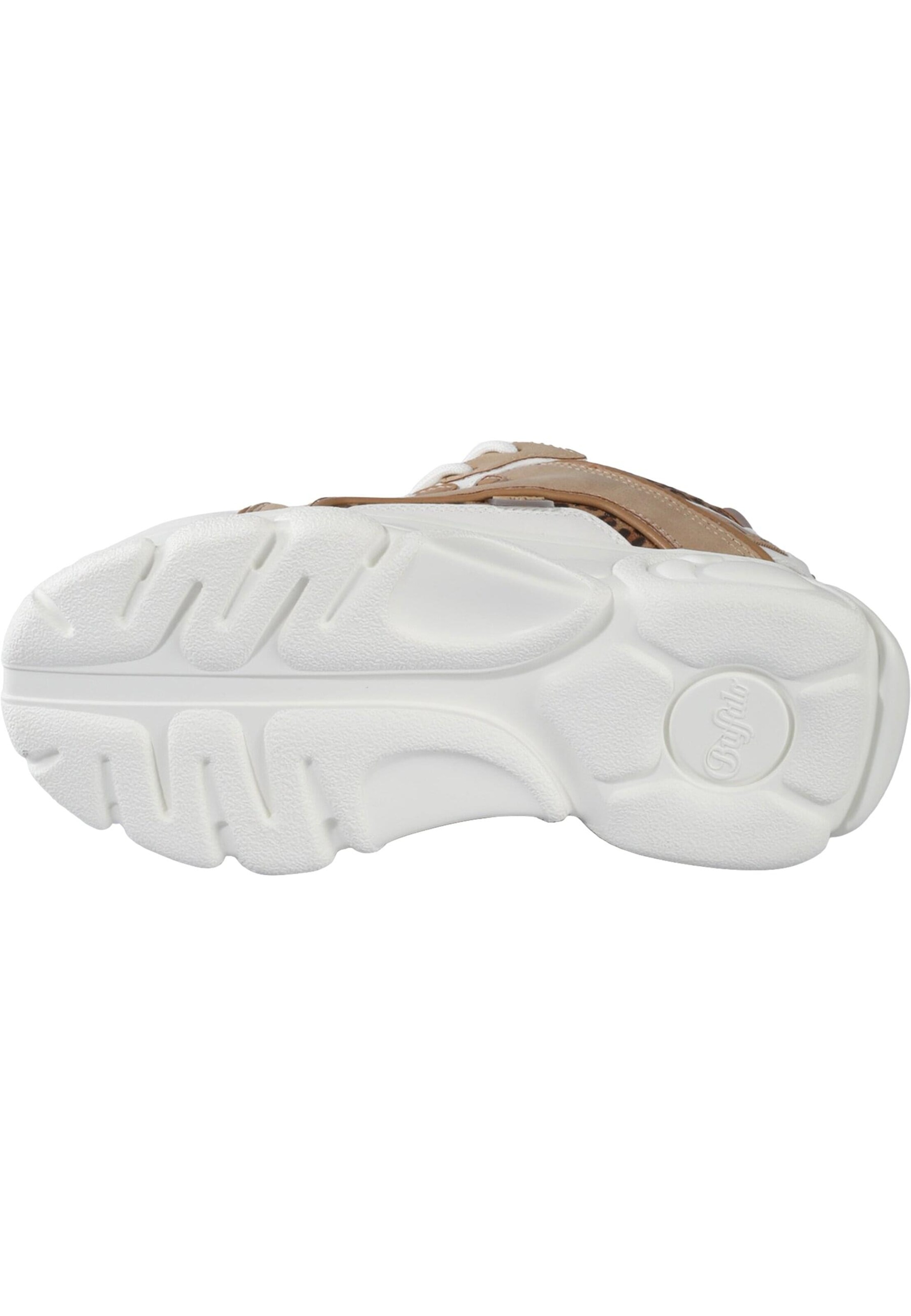 BUFFALO Nizke superge 'Cld Chai' | bež barva