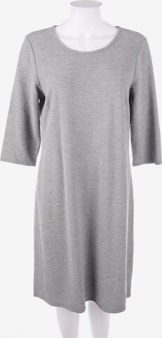 Esmara Dress in M in Grey: front