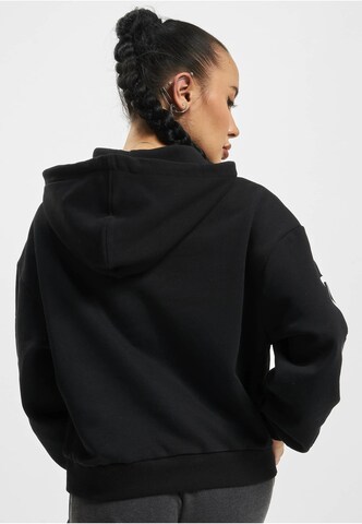Thug Life Sweatshirt 'Caution' i svart