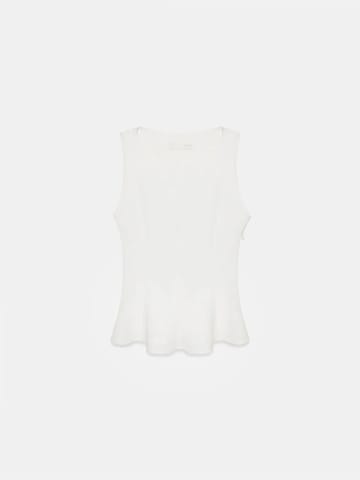 Dilvin Top in White: front