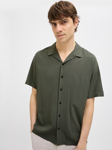 Comfort fit Camicia 'JREBWATER' di JJ Rebel in verde
