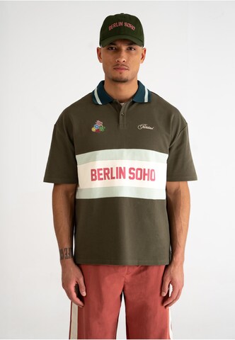 Prohibited Shirt 'SoHo' in Grün: Vorderseite