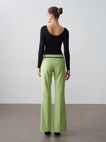 Regular Pantalon Dilvin en vert