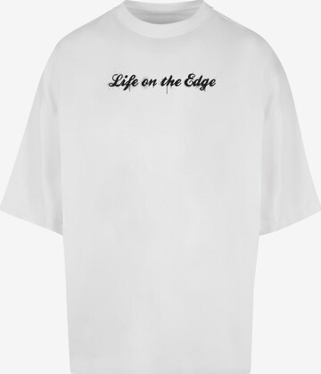 Merchcode Shirt 'Peanuts - Life On The Edge' in White: front