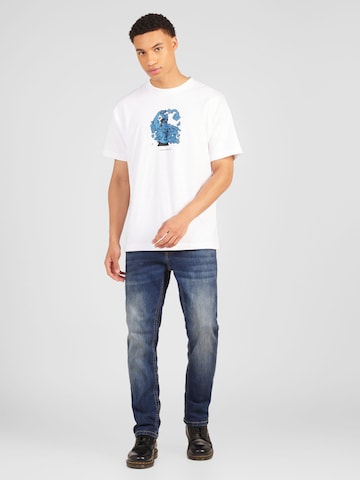 Carhartt WIP Тениска 'Deo' в бяло