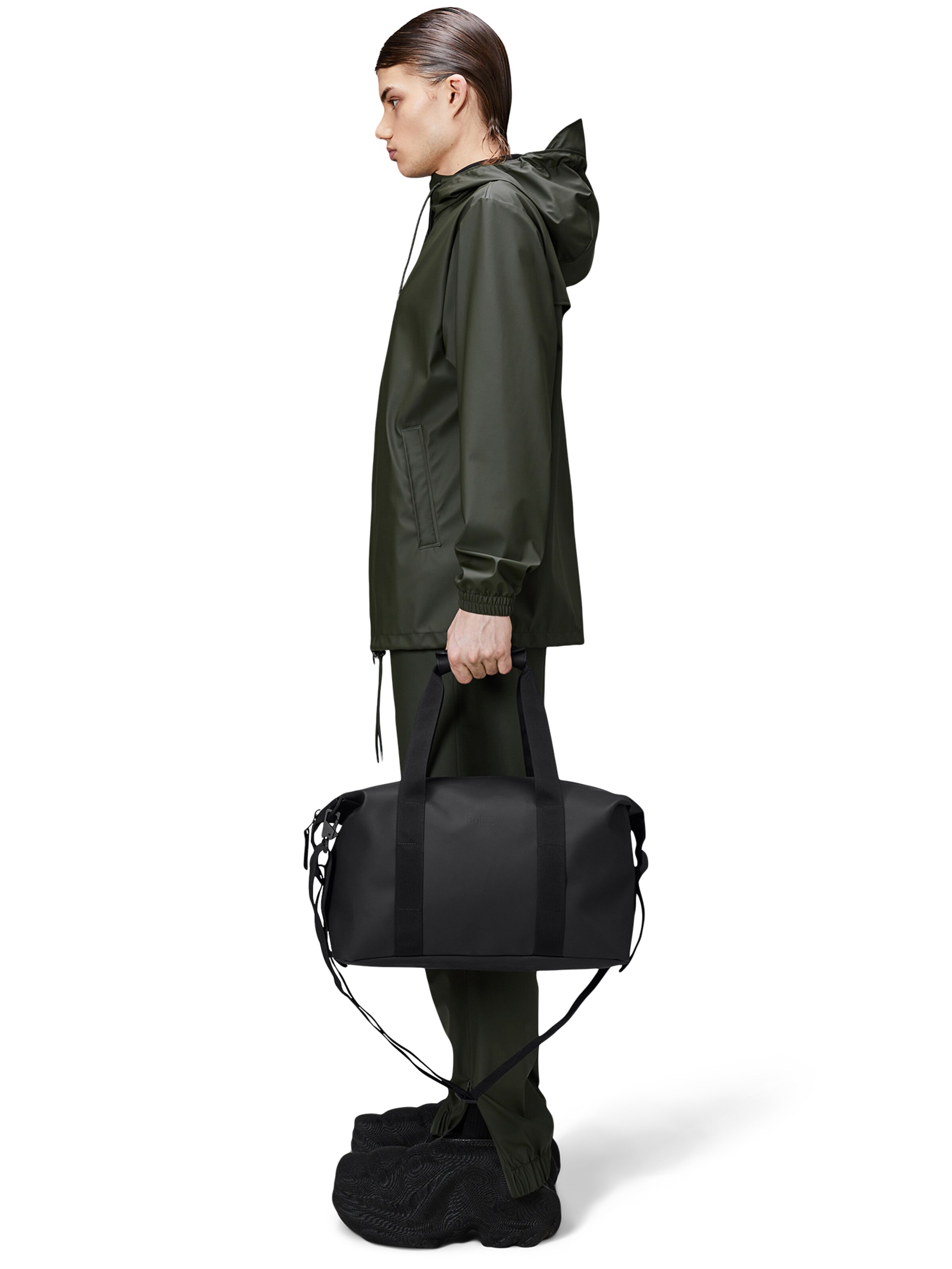 RAINS Weekender 'Hilo' in Schwarz