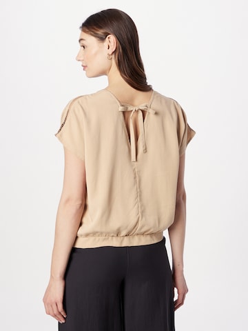 Camicia da donna di Summum in beige