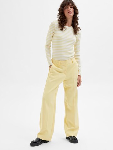SELECTED FEMME Lużny krój Spodnie 'RITA' w kolorze żółty
