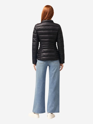 GUESS - Chaqueta de invierno 'W6YL16 W2891' en negro