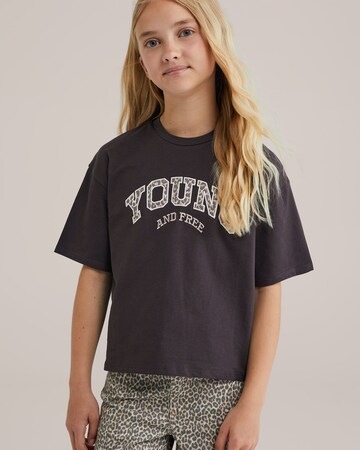 WE Fashion Shirt in Grey: front