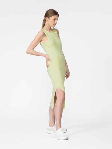 4F Dress 'SUDD010' in Green: front