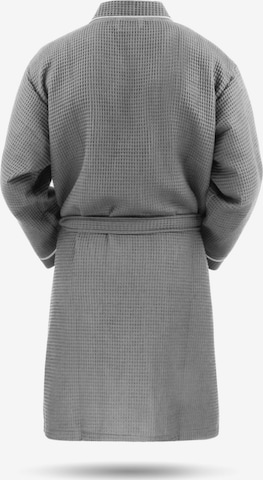 normani Short Bathrobe in Grey