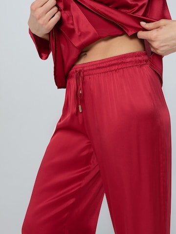 Marc & André Pajama Pants 'PETAL BEAUTY' in Red