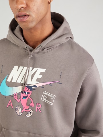 Sweat-shirt 'CLUB' Nike Sportswear en gris