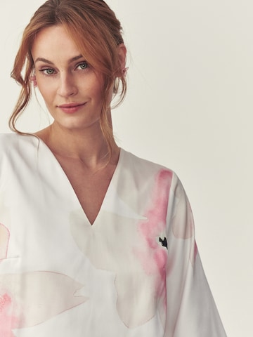Camicia da donna di TATUUM in bianco