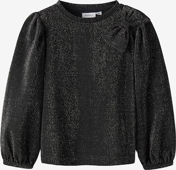 NAME IT - Camiseta en negro: frente