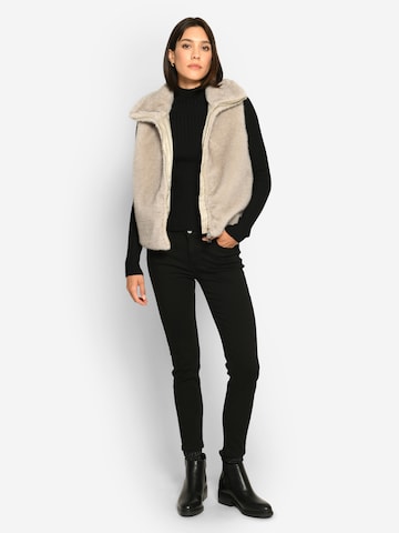 White Label by RoFa Vest in Grey
