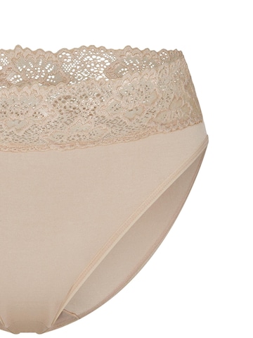 Nina von C. Slip 'Slipboutique' in Beige