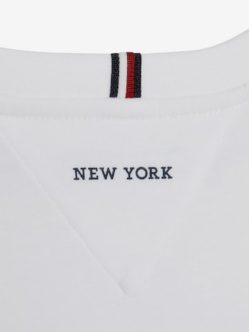 TOMMY HILFIGER Shirt in White