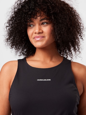 Calvin Klein Jeans Curve Top - Čierna
