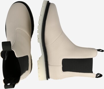 EKN Footwear Chelsea Boots 'OSIER' in Grau