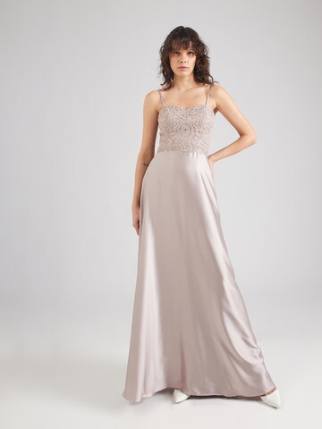 Laona Evening Dress in Pink: front