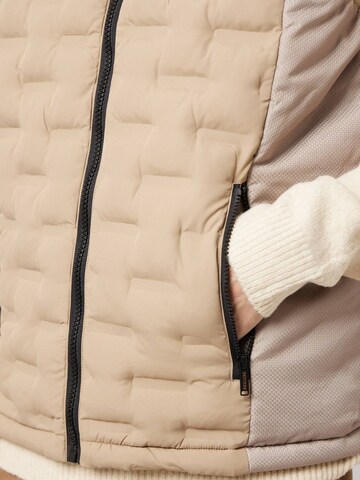 Manteau d’hiver Deeluxe en beige