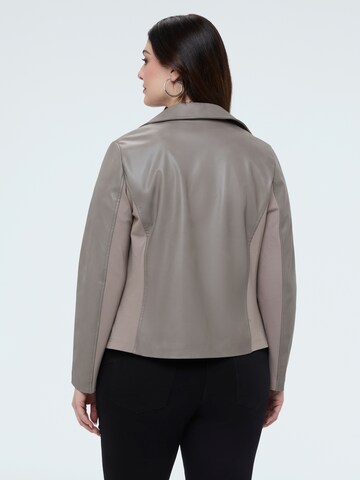 Fiorella Rubino Tussenjas in Grijs