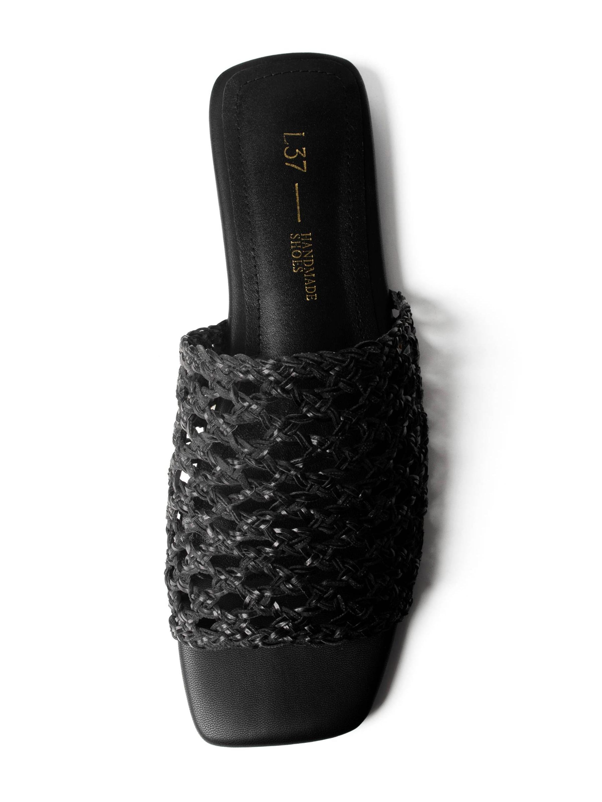L37 HANDMADE SHOES - Zapatos abiertos 'LOST WITHOUT WORDS' en negro