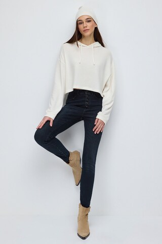 No Matter What Sweatshirt 'Ball' in Weiß