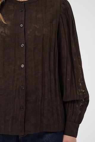 Cream Blouse 'Crissie' in Bruin