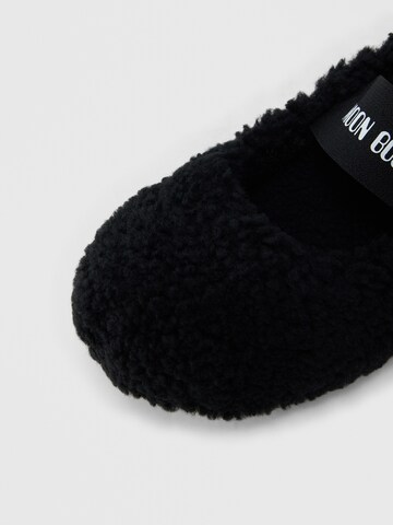 Pantoufle MOON BOOT en noir