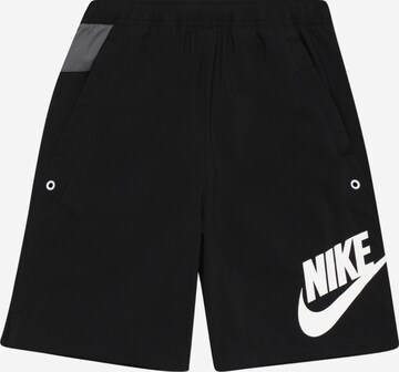 Nike Sportswear Regular Broek in Zwart: voorkant