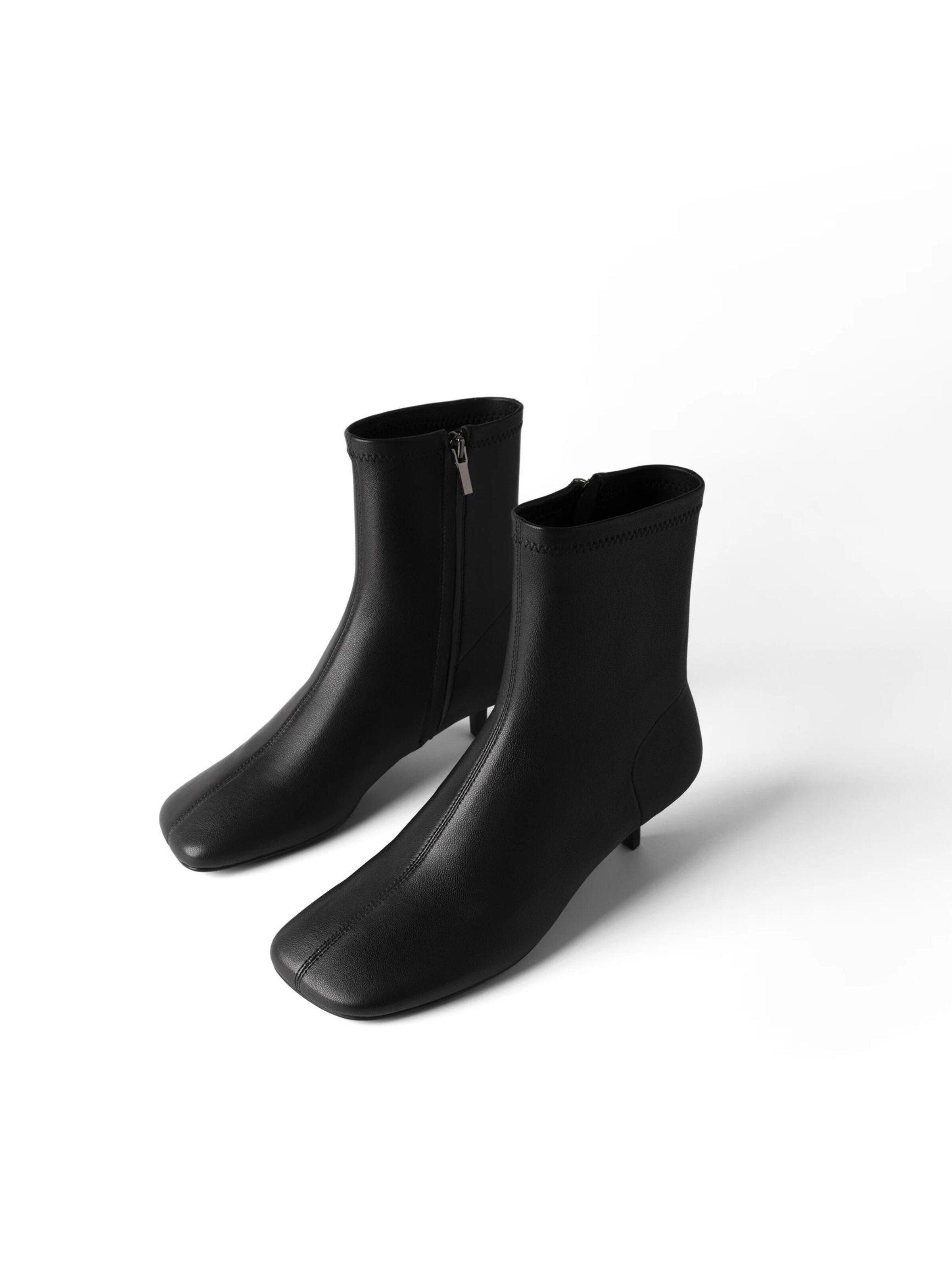 L37 HANDMADE SHOES Kotníkové boty 'YET UNKNOWN' – černá