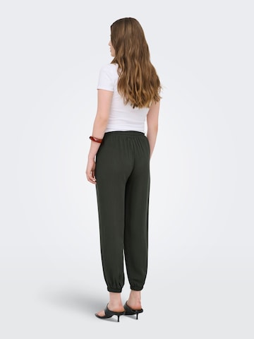 Effilé Pantalon 'ONLBolzano' ONLY en vert