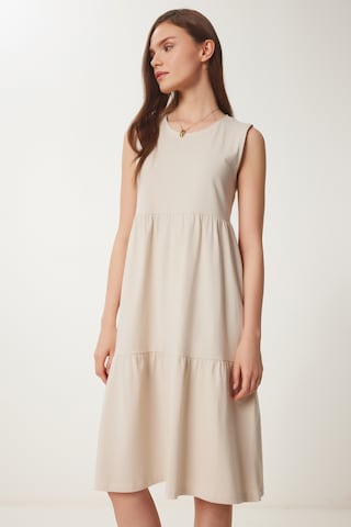 Happiness İstanbul Kleid in Beige