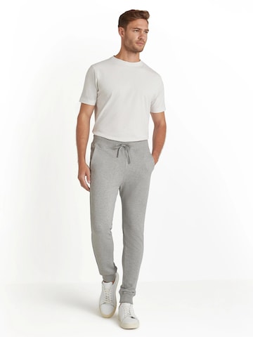 FALKE Regular Sporthose 'Sweat'‌ in Grau