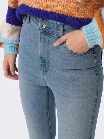 ONLY Skinny Jeans 'LUNA' in Blauw