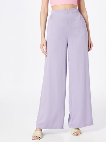 Nasty Gal Wide leg Trousers in Purple: front