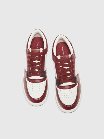 Pull&Bear Rövid szárú sportcipők - piros